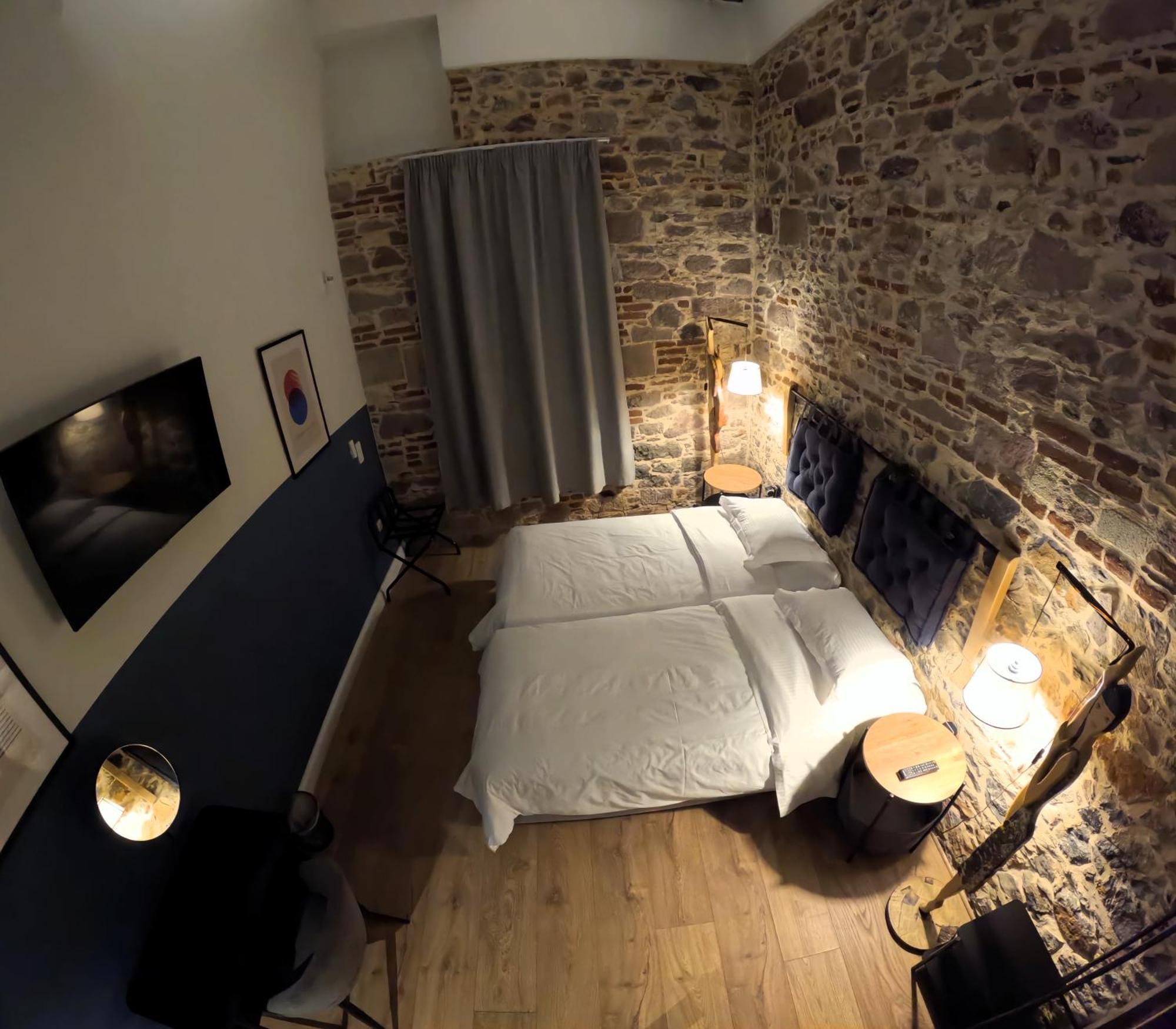 Albergue Issa Lesvos Mytilíni Exterior foto
